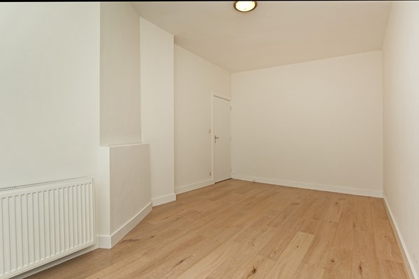 Medium property photo - Van Musschenbroekstraat 143, 2522 AL Den Haag